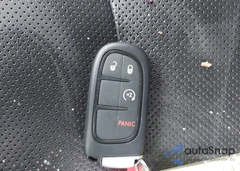 2021 Jeep Cherokee Latitude Lux 4X4 z USA, uszkodzony, nr VIN 1C4PJMMX2MD142374